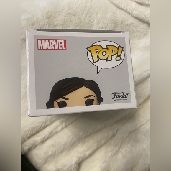 Funko Pop. Eternals Sersi 728 - Picture 2 of 5